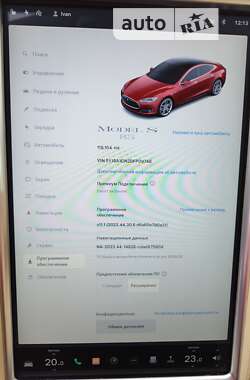 Лифтбек Tesla Model S 2013 в Львове