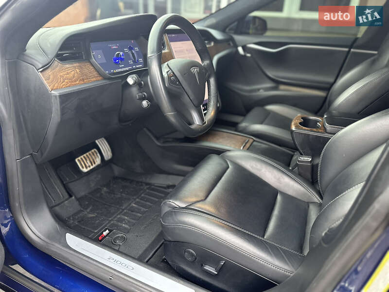 Ліфтбек Tesla Model S 2018 в Полтаві фото 39 Ліфтбек Tesla Model S 2018 в Полтаві