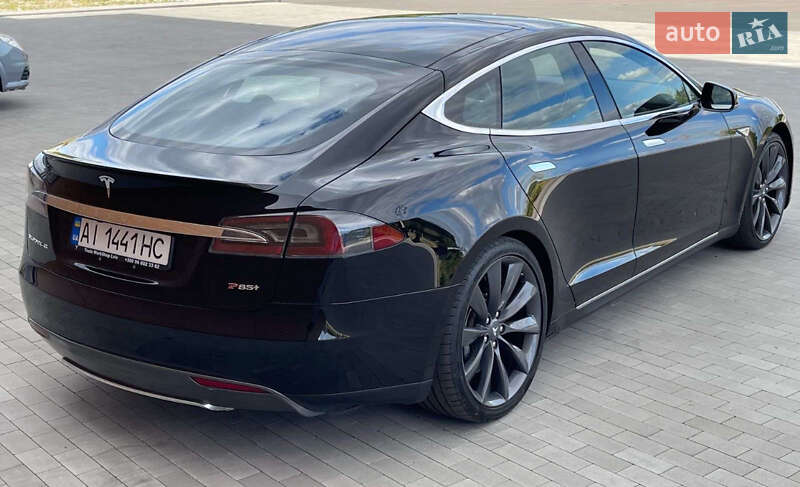 Лифтбек Tesla Model S 2013 в Львове фото 6 Лифтбек Tesla Model S 2013 в Львове