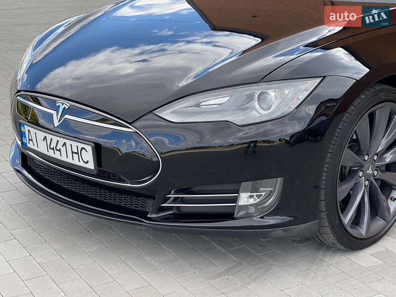 Лифтбек Tesla Model S 2013 в Львове фото 4 Лифтбек Tesla Model S 2013 в Львове