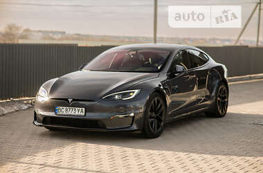 Лифтбек Tesla Model S 2021 в Львове