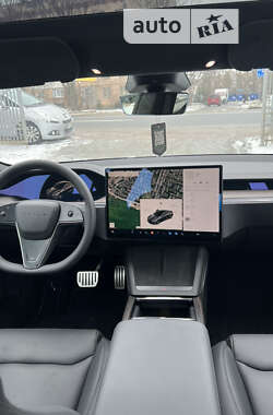 Лифтбек Tesla Model S 2023 в Тернополе