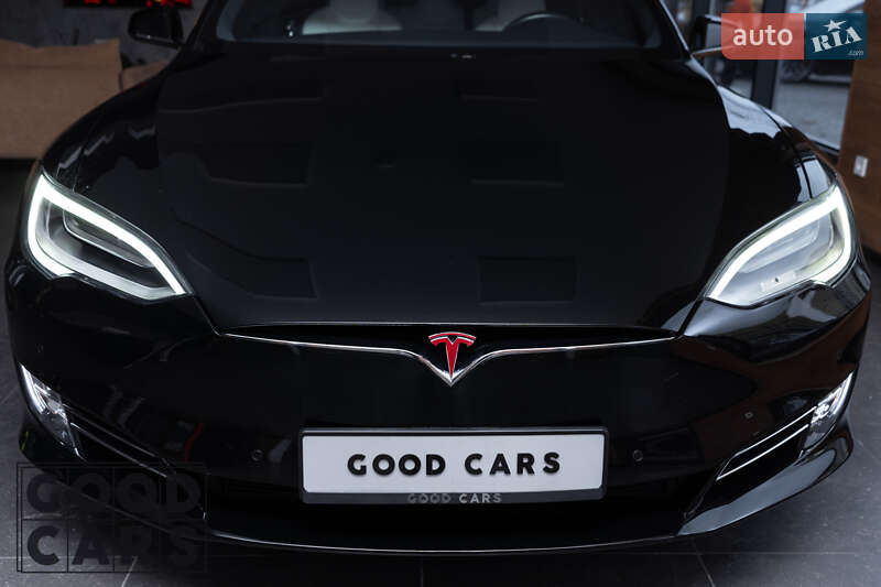 Лифтбек Tesla Model S 2019 в Одессе