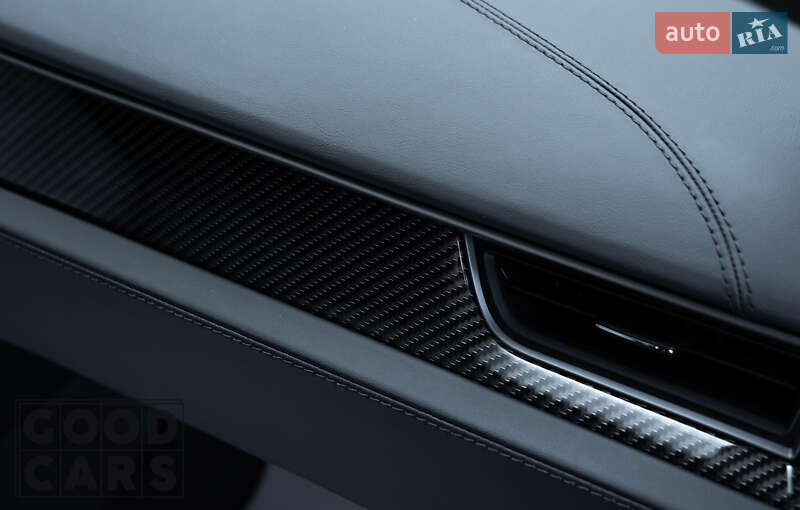 Лифтбек Tesla Model S 2019 в Одессе