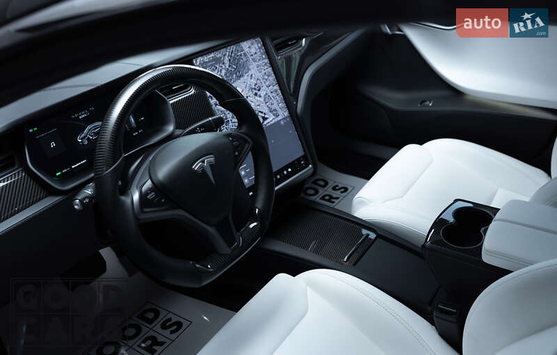 Лифтбек Tesla Model S 2019 в Одессе