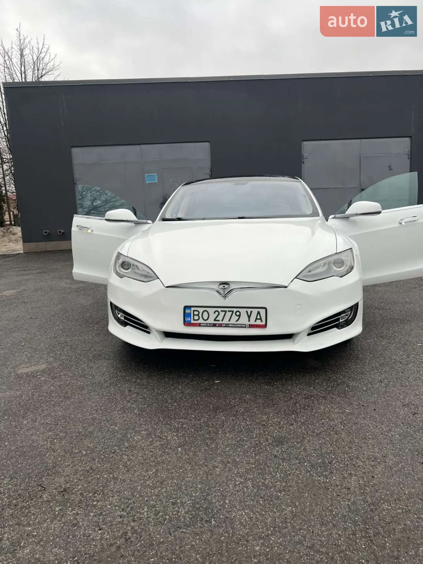 2014 Tesla Model S - мініатюра 16