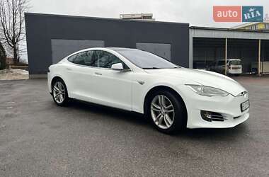 Лифтбек Tesla Model S 2014 в Тернополе
