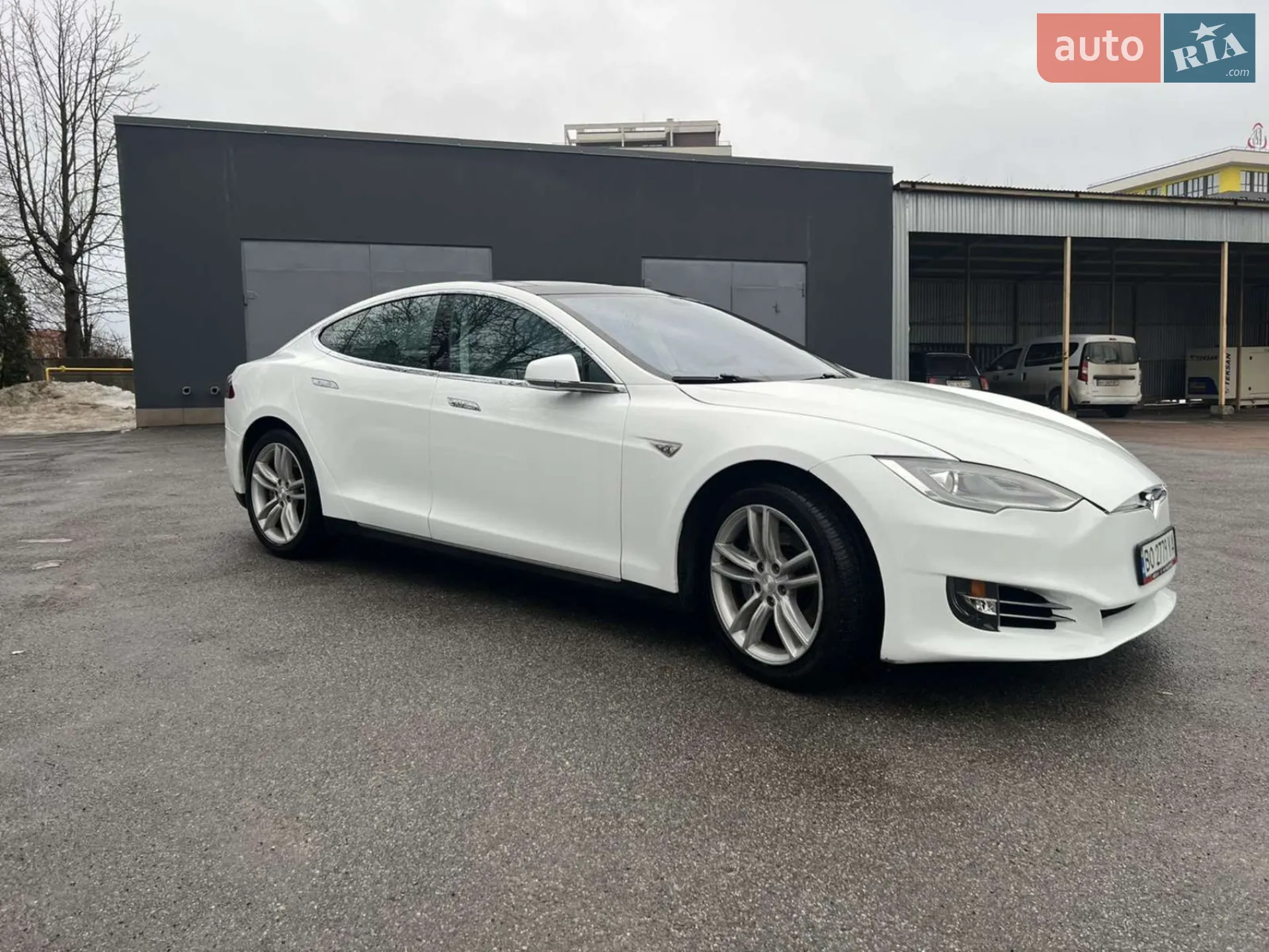 2014 Tesla Model S - мініатюра 30