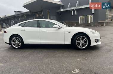 Лифтбек Tesla Model S 2014 в Тернополе