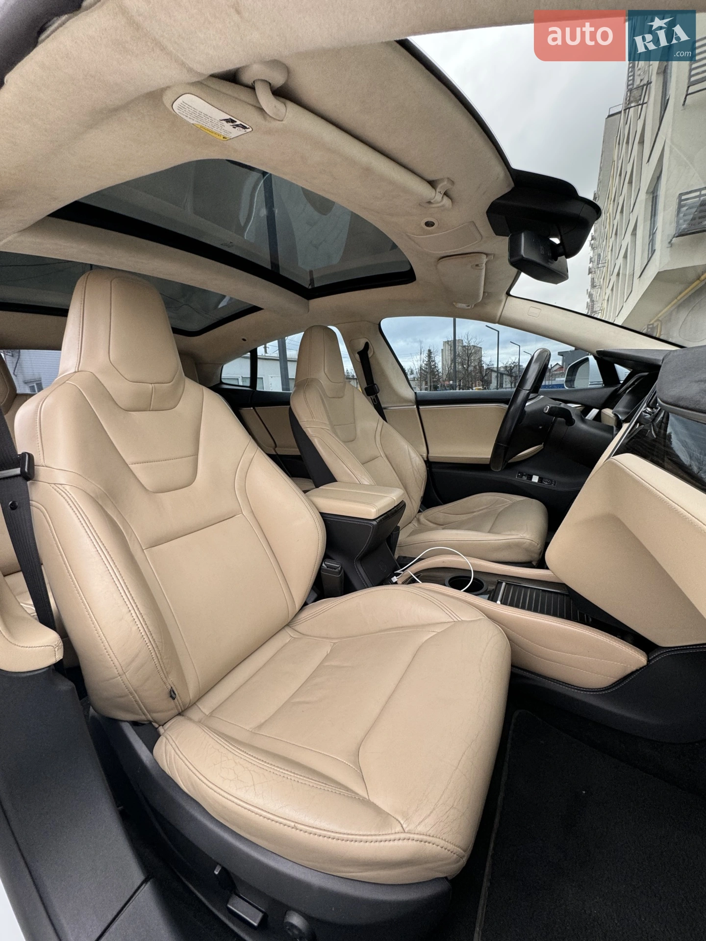 2014 Tesla Model S - мініатюра 15