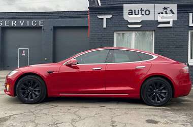 Лифтбек Tesla Model S 2019 в Киеве