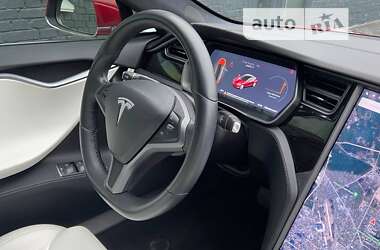 Лифтбек Tesla Model S 2019 в Киеве