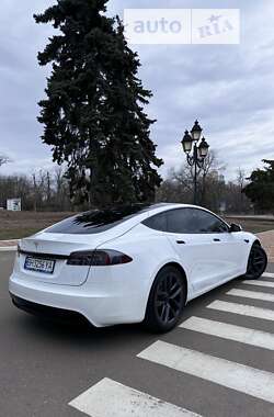 Лифтбек Tesla Model S 2022 в Одессе