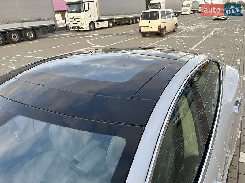 Лифтбек Tesla Model S 2013 в Ковеле