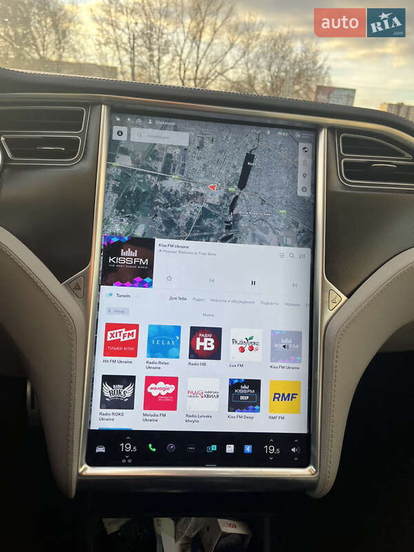 Лифтбек Tesla Model S 2013 в Ковеле