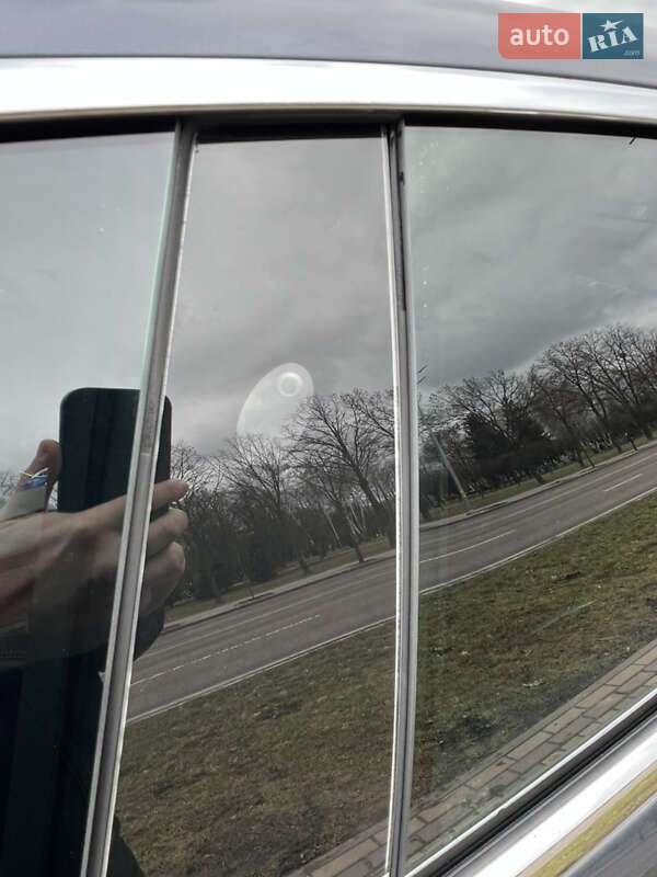 Лифтбек Tesla Model S 2018 в Киеве