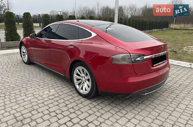 Лифтбек Tesla Model S 2014 в Львове