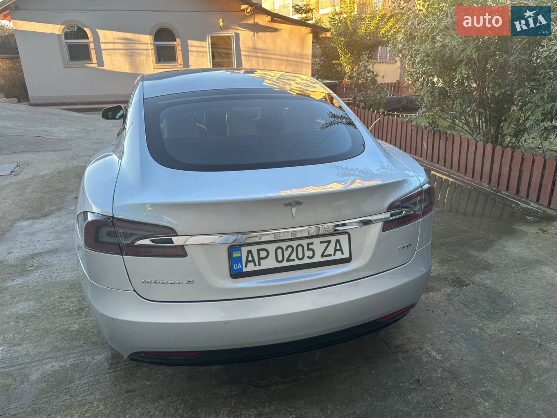 2016 Tesla Model S - мініатюра 8