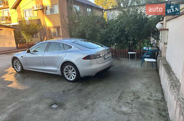 Лифтбек Tesla Model S 2016 в Запорожье