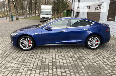 Ліфтбек Tesla Model S 2015 в Луцьку
