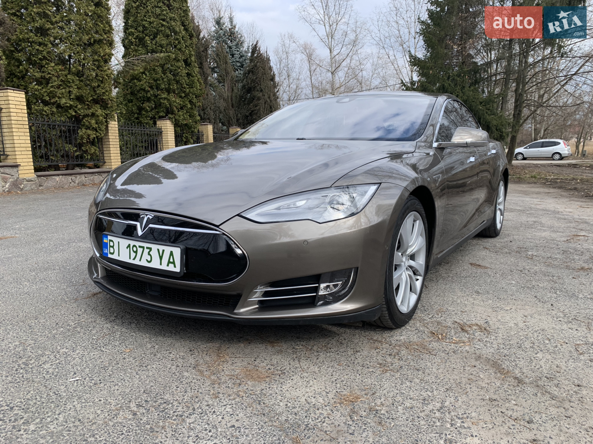 2015 Tesla Model S - мініатюра 2