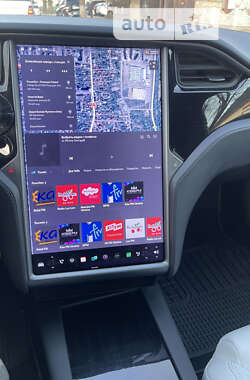 Лифтбек Tesla Model S 2019 в 