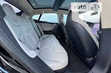 Лифтбек Tesla Model S 2014 в Киеве