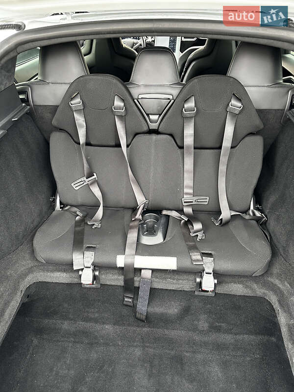 Лифтбек Tesla Model S 2015 в Хмельницком фото 21 Лифтбек Tesla Model S 2015 в Хмельницком