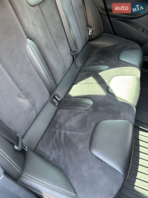 Лифтбек Tesla Model S 2014 в Ивано-Франковске