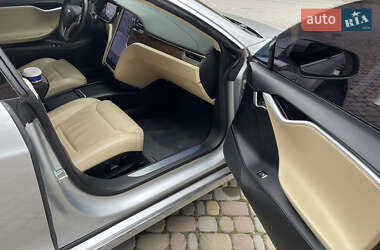 Лифтбек Tesla Model S 2017 в 