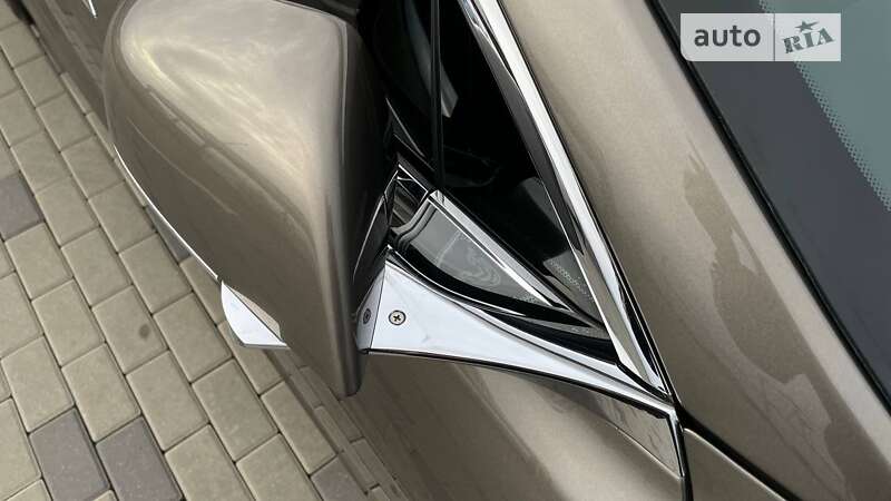 Лифтбек Tesla Model S 2016 в Хусте