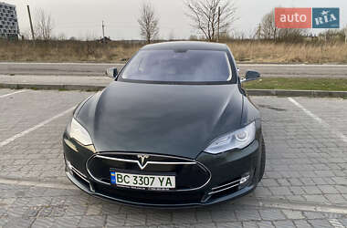 Лифтбек Tesla Model S 2014 в 