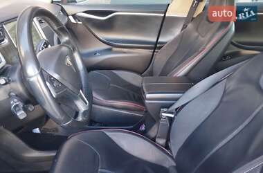 Ліфтбек Tesla Model S 2013 в Львові