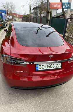 Лифтбек Tesla Model S 2017 в Любомле