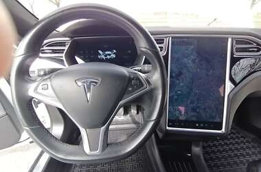 Лифтбек Tesla Model S 2016 в Владимир-Волынском