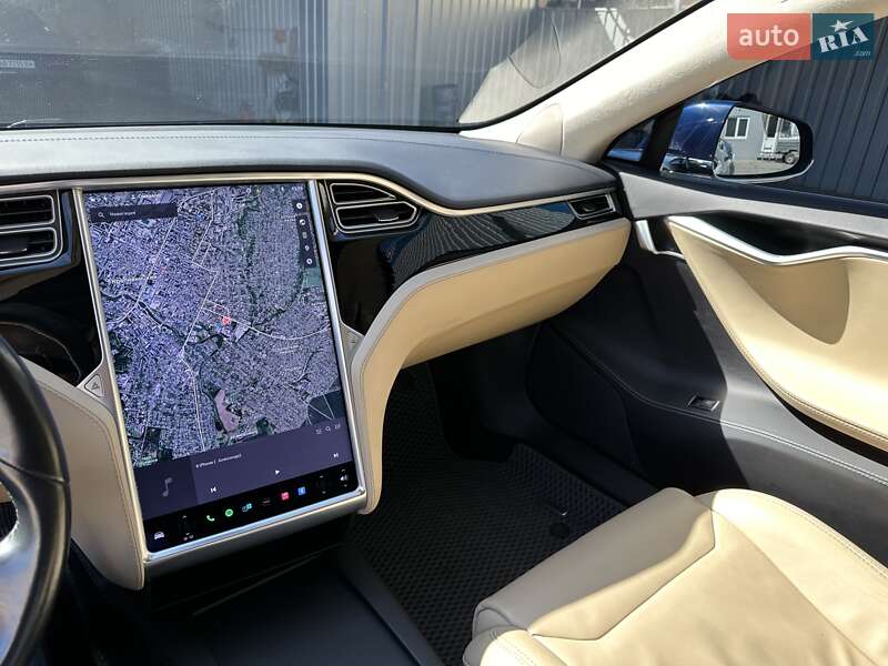 Лифтбек Tesla Model S 2017 в Кропивницком фото 20 Лифтбек Tesla Model S 2017 в Кропивницком