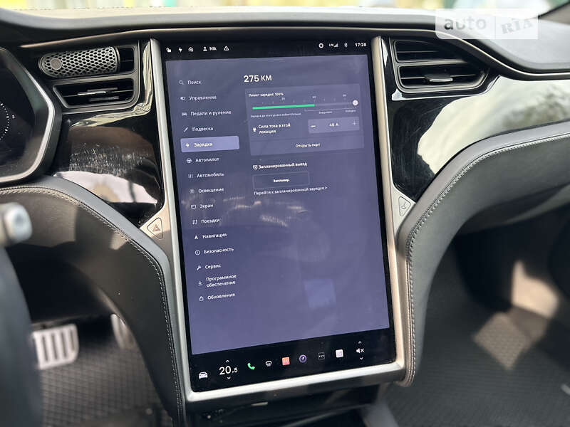 Ліфтбек Tesla Model S 2018 в Львові