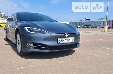 Лифтбек Tesla Model S 2018 в Одессе