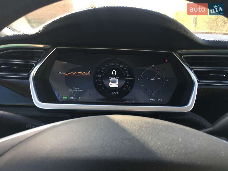 Ліфтбек Tesla Model S 2014 в Перемишлянах фото 14 Ліфтбек Tesla Model S 2014 в Перемишлянах