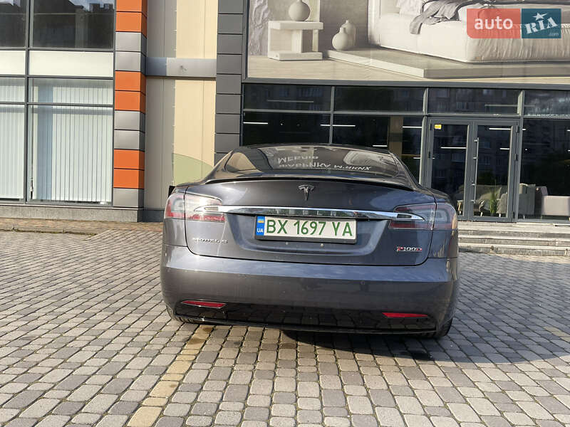 Лифтбек Tesla Model S 2017 в Хмельницком фото 8 Лифтбек Tesla Model S 2017 в Хмельницком