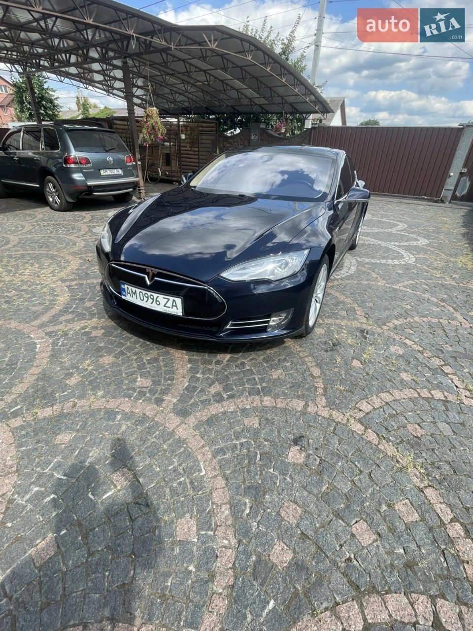 2015 Tesla Model S - мініатюра 23
