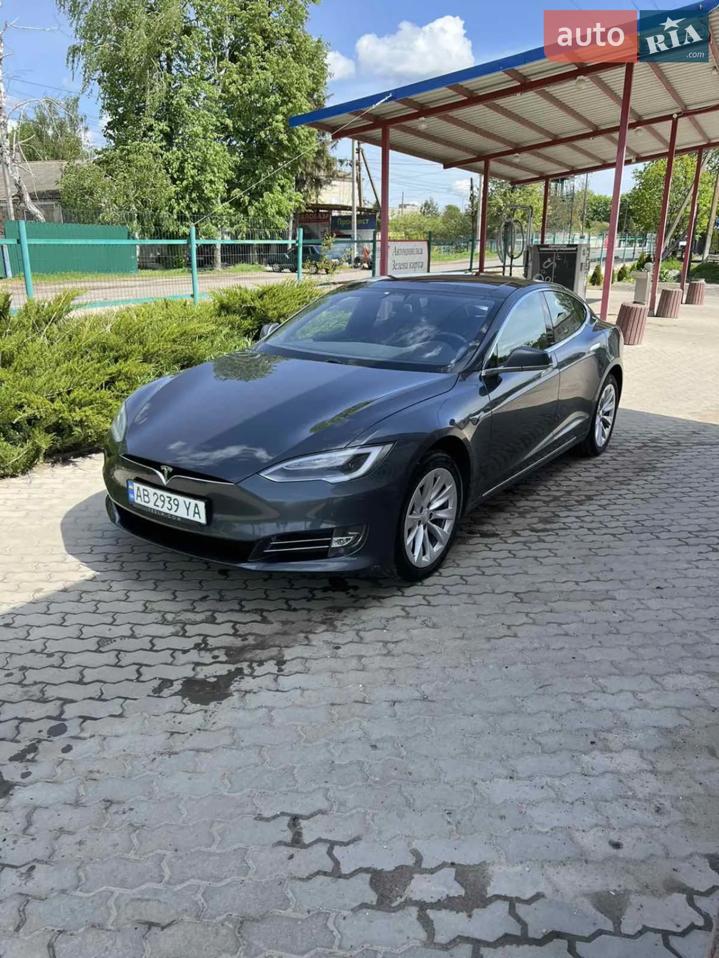 2016 Tesla Model S - мініатюра 10