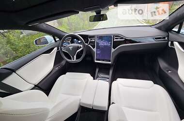 Лифтбек Tesla Model S 2018 в 