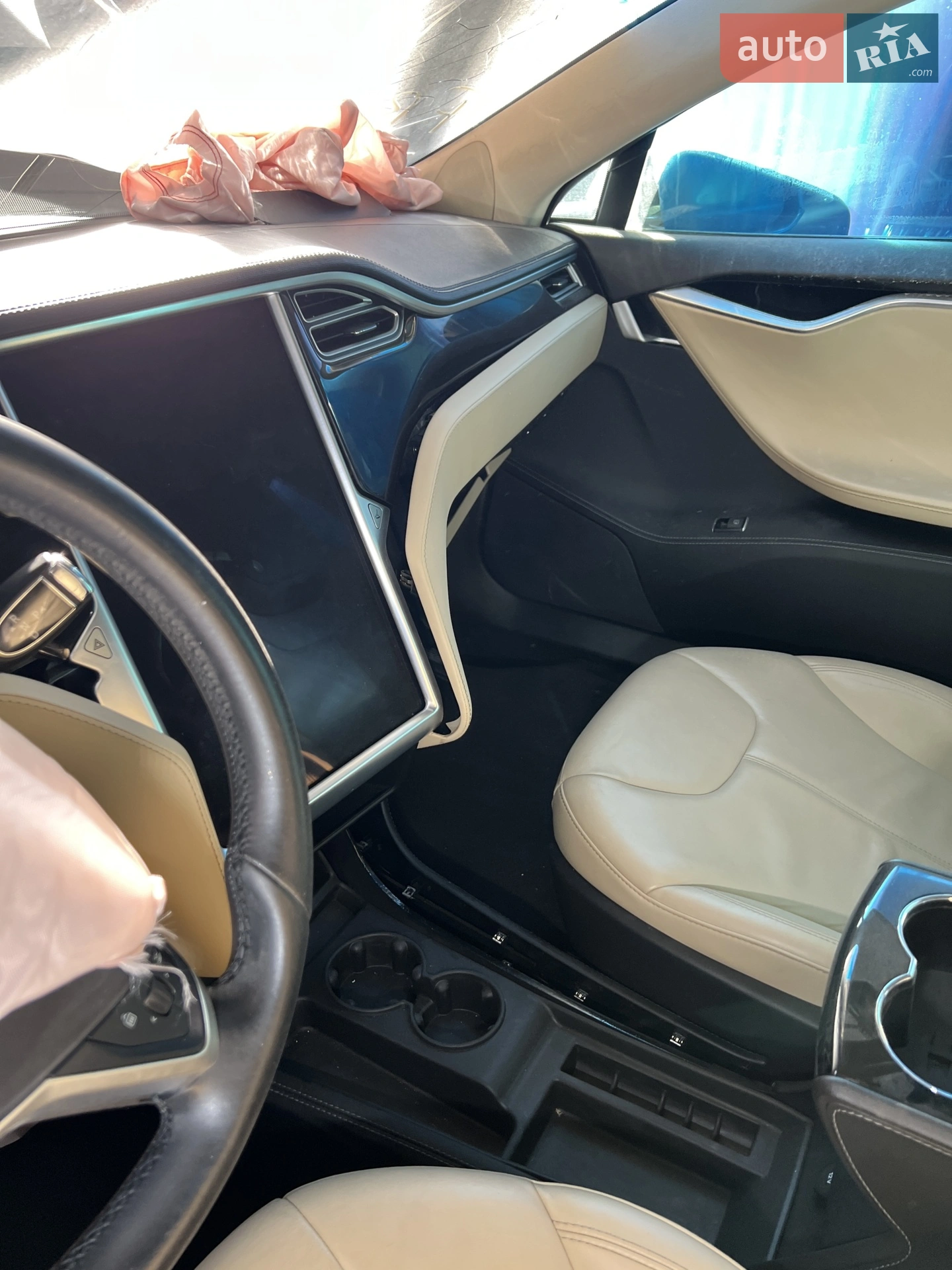 2014 Tesla Model S - мініатюра 17