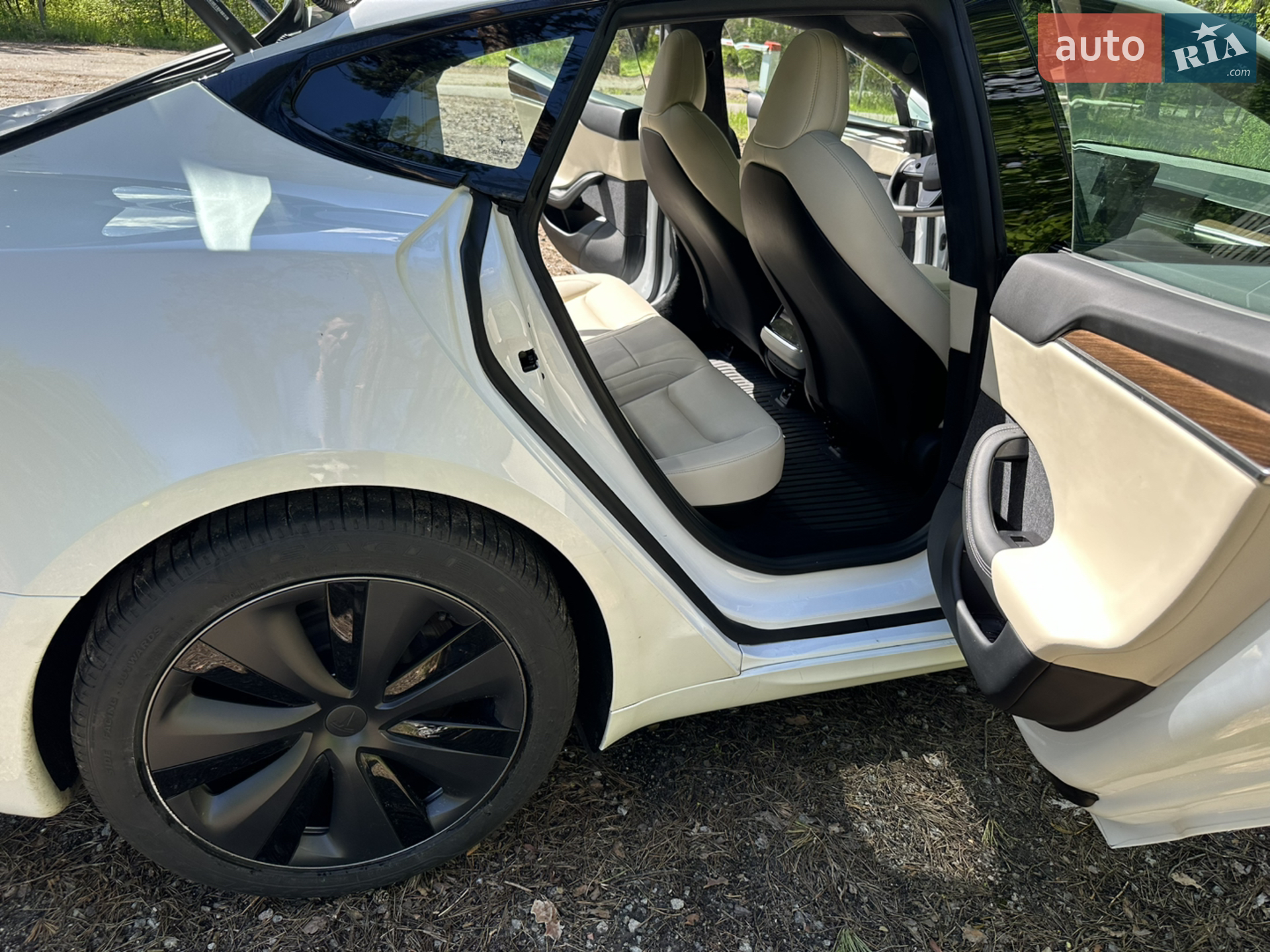 2021 Tesla Model S - мініатюра 17