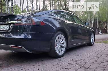 Ліфтбек Tesla Model S 2012 в Києві