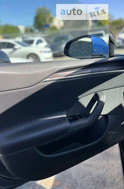 Лифтбек Tesla Model S 2021 в Тернополе