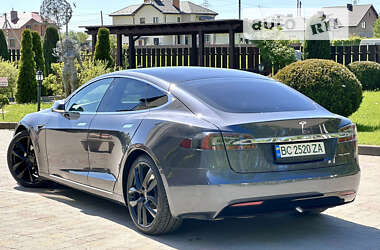 Лифтбек Tesla Model S 2019 в Стрые