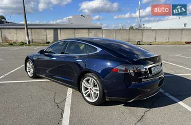 Лифтбек Tesla Model S 2013 в Киеве