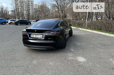 Ліфтбек Tesla Model S 2014 в Одесі